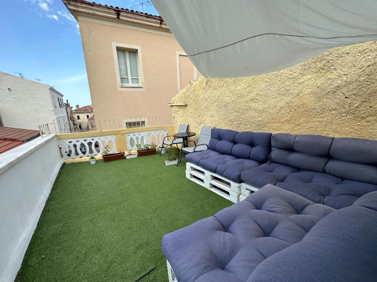 Sassari-Centro Elegante Appartamento Con Wifi E Netflix Zewnętrze zdjęcie