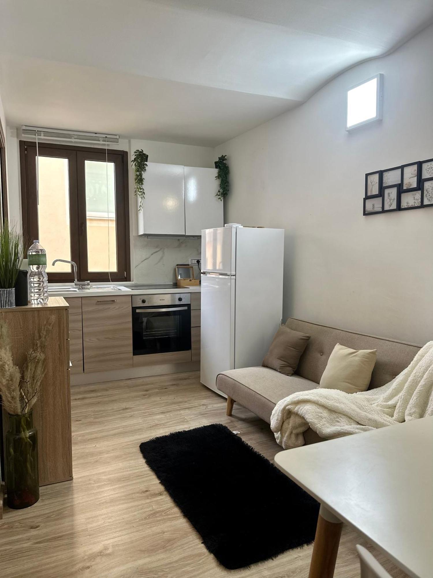 Sassari-Centro Elegante Appartamento Con Wifi E Netflix Zewnętrze zdjęcie