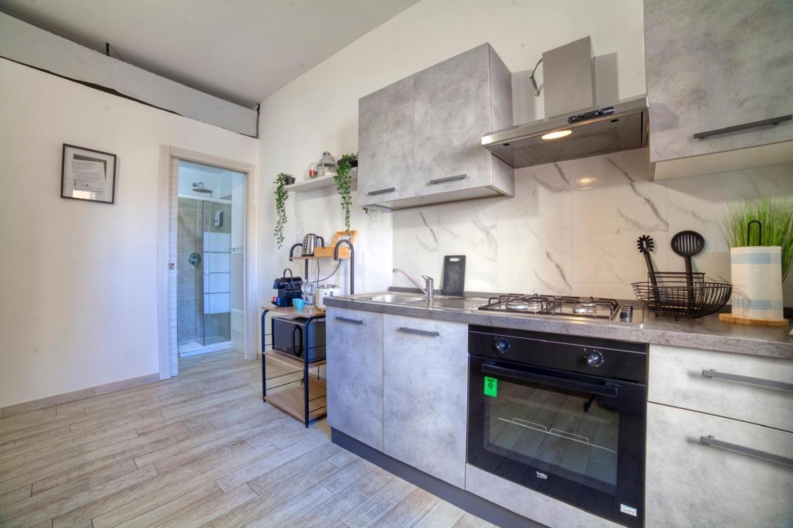 Sassari-Centro Elegante Appartamento Con Wifi E Netflix Zewnętrze zdjęcie