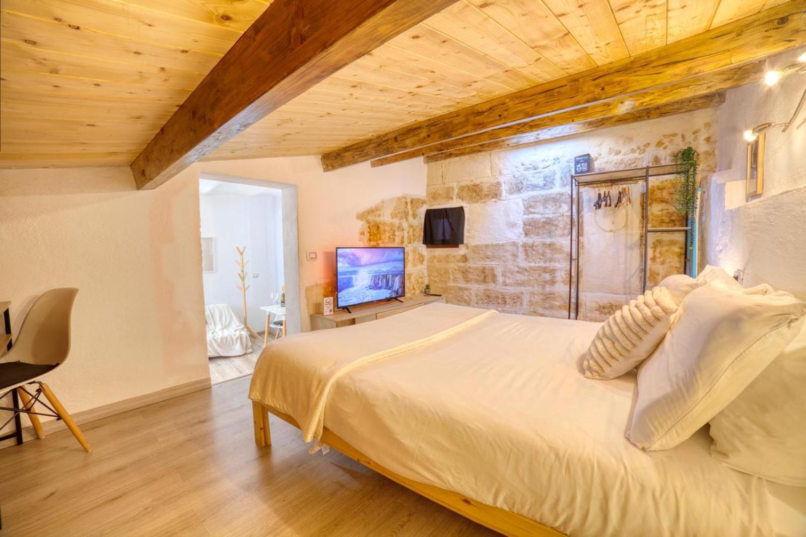 Sassari-Centro Elegante Appartamento Con Wifi E Netflix Zewnętrze zdjęcie